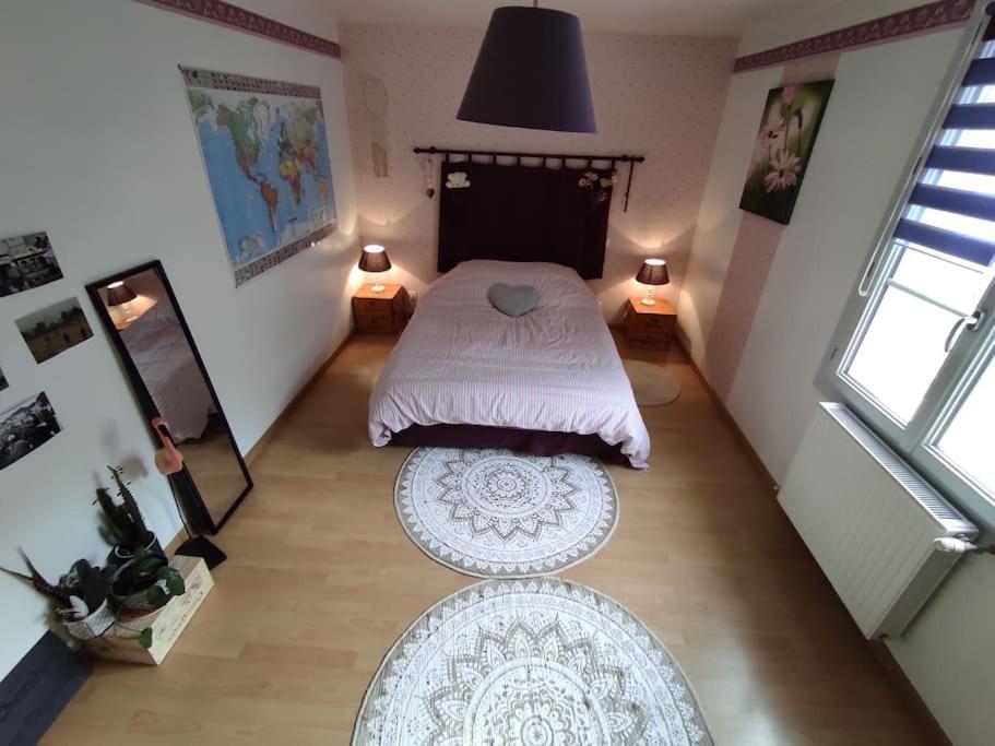Chaleureuse Maison De Ville Avec Parking Gratuit Шинон Экстерьер фото